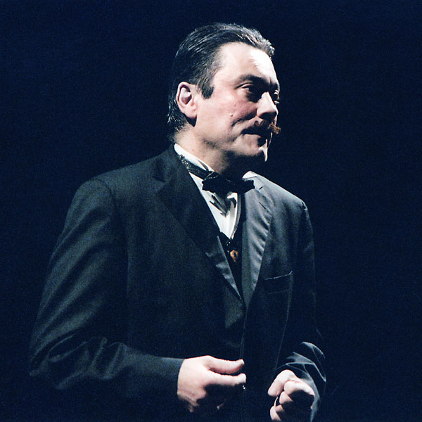 Le directeur du casino -2