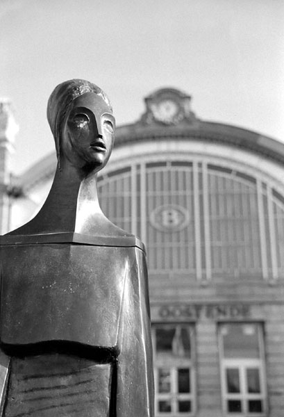 La dame de la gare